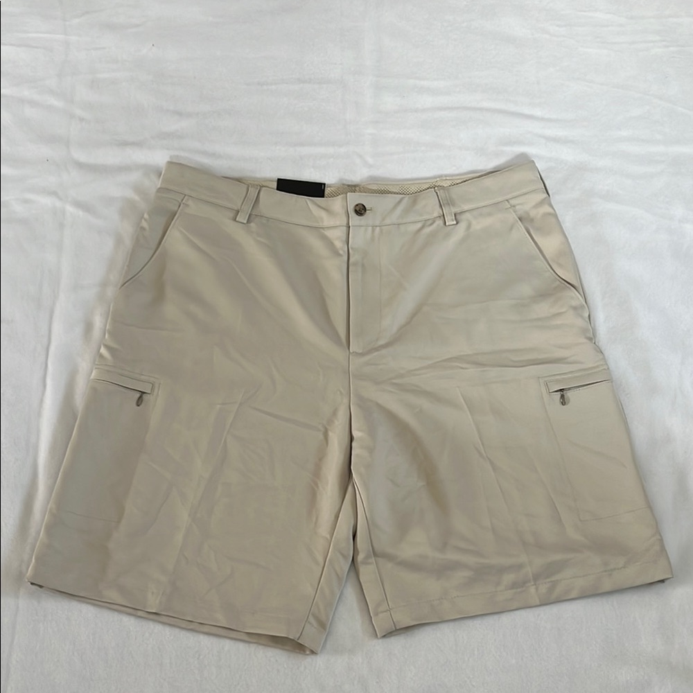 Izod Tan Golf Shorts with Flat Front Design